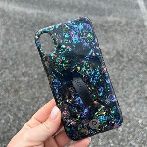iPhone X/Xs
Abalone | Iridescent Edition / Righty